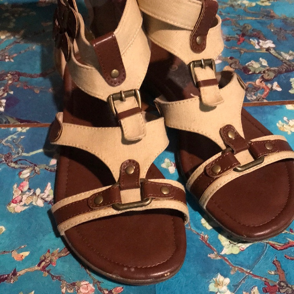 Never worn Canvas and brown leather gladiator flat sandals w/buckle detail